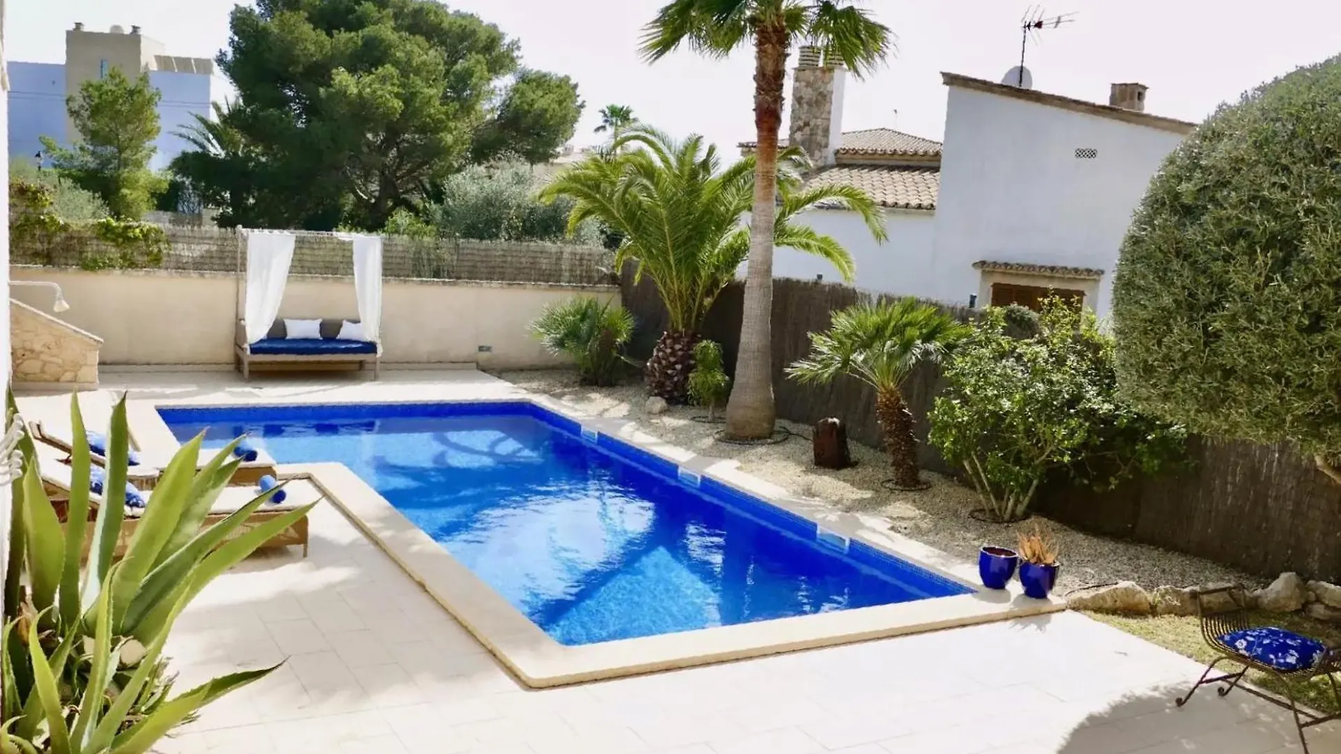 Semesterbostad Ocean Blues Villa Santanyi